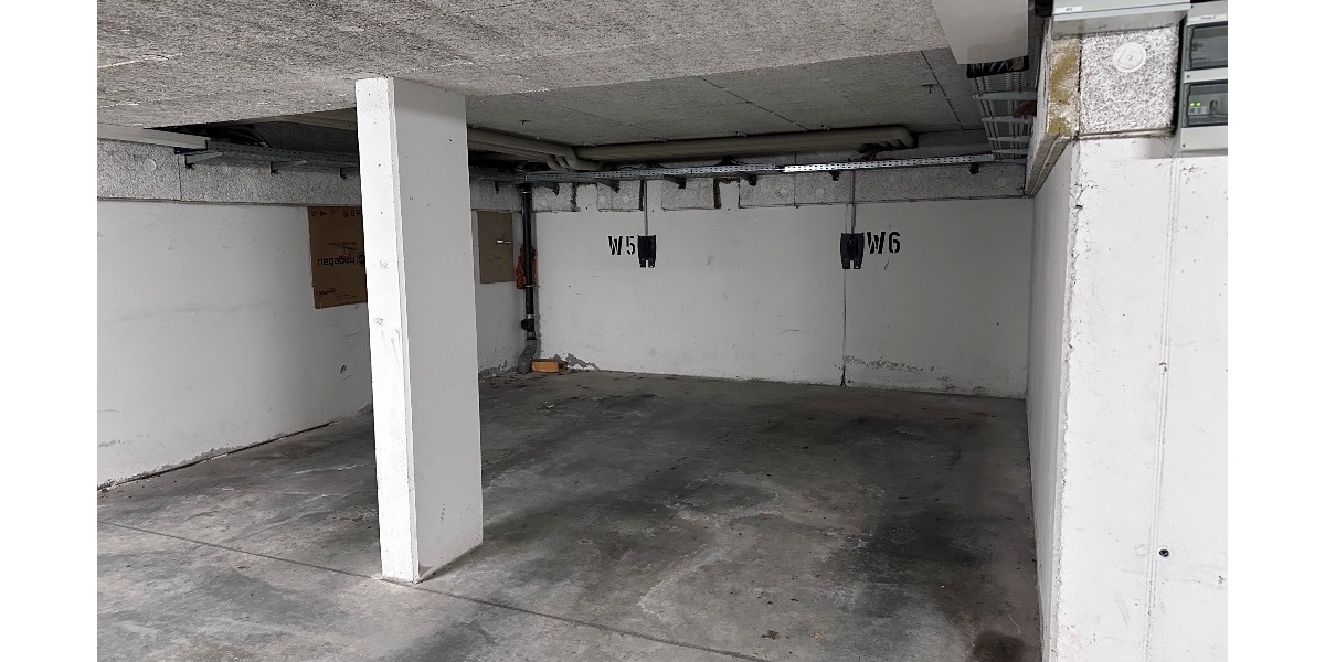 Tiefgaragenstellplatz