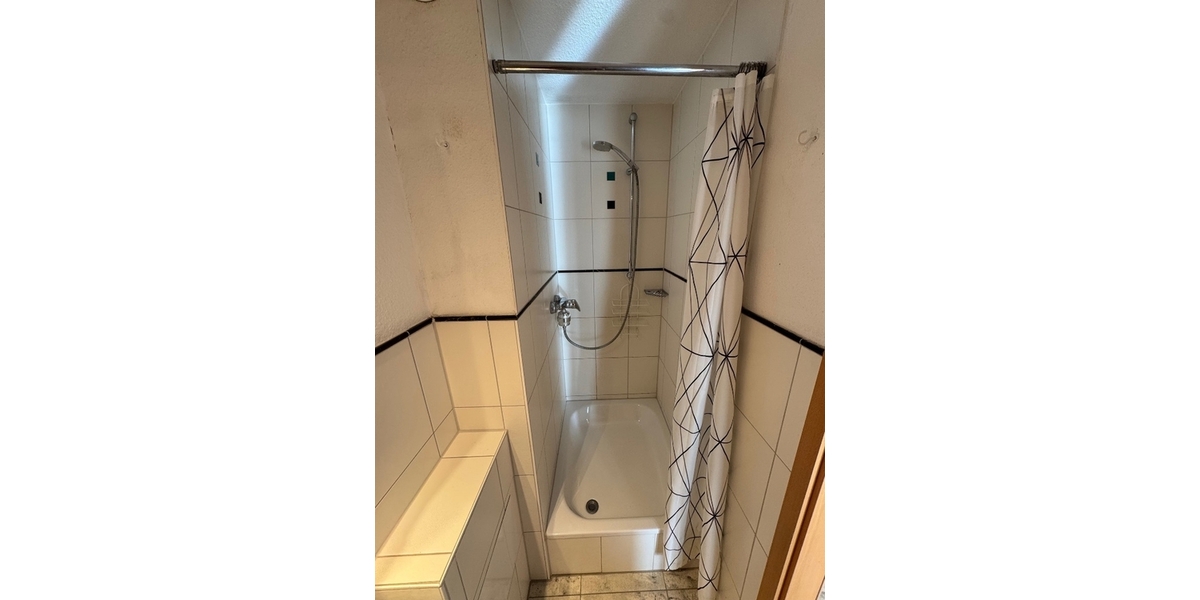 Dusche-WC