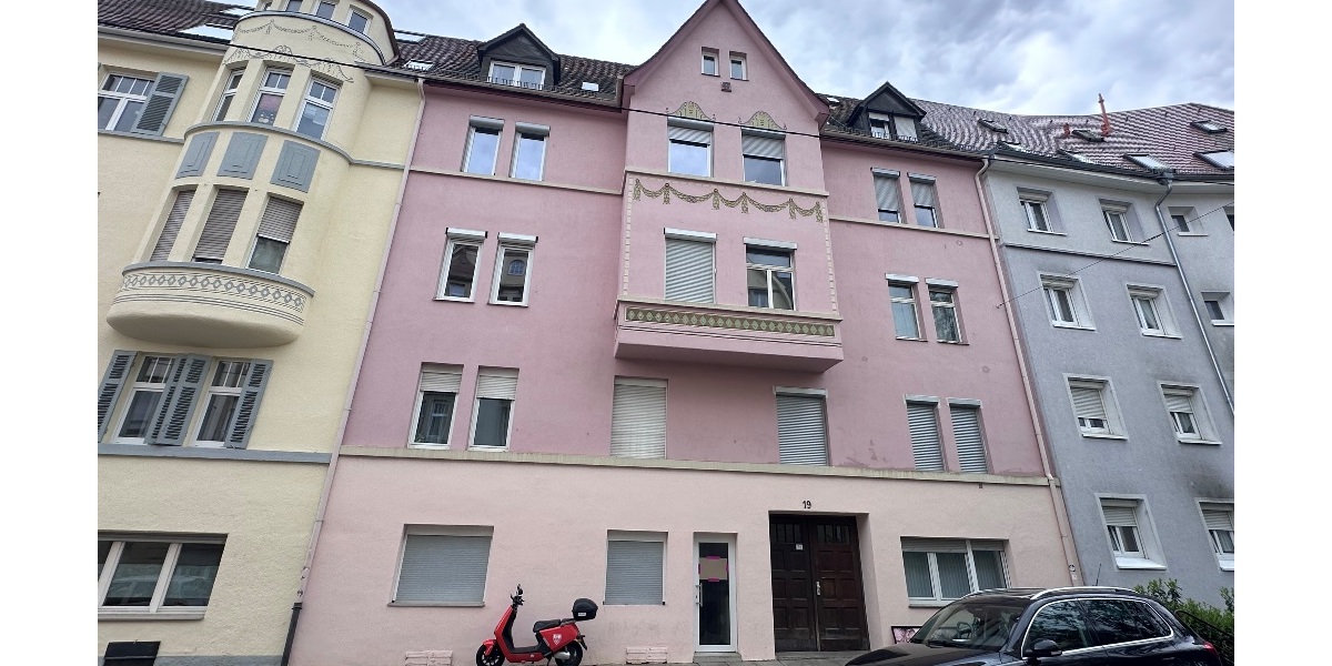 3 Zi.-OG-ETW mit Altbaucharme in zentraler Lage von Stuttgart-Süd - 3- Stuttgart Stuttgart-Süd | Angebot:26678879