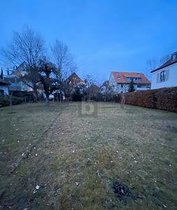 FAMILIENPARADIES - TOPLAGE FÜR IHRE ZUKUNFT - Grundstück Stuttgart Weilimdorf Weilimdorf | Angebot:27022240
